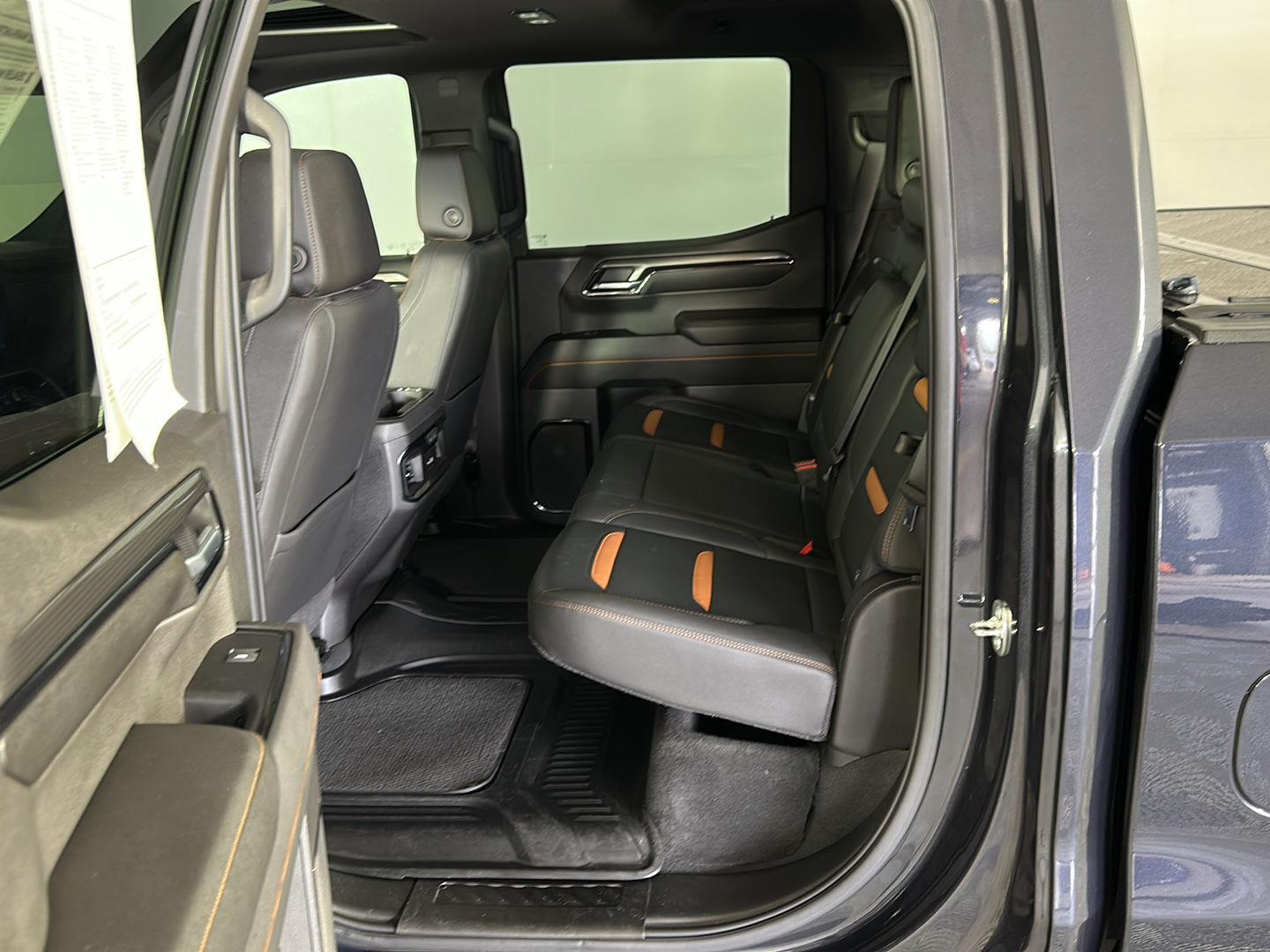Used 2023 Titanium Rush Metallic GMC AT4 image 21