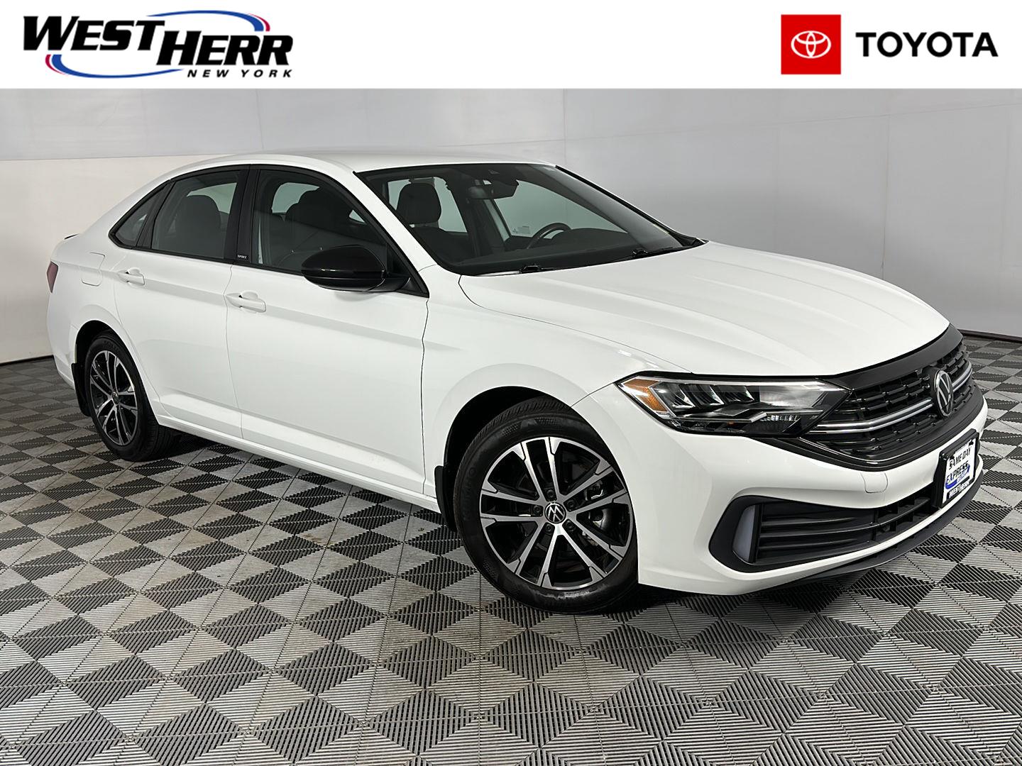  2024 Volkswagen Jetta Sport FWD   