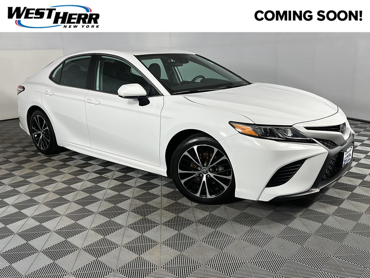  2020 Toyota Camry SE FWD   