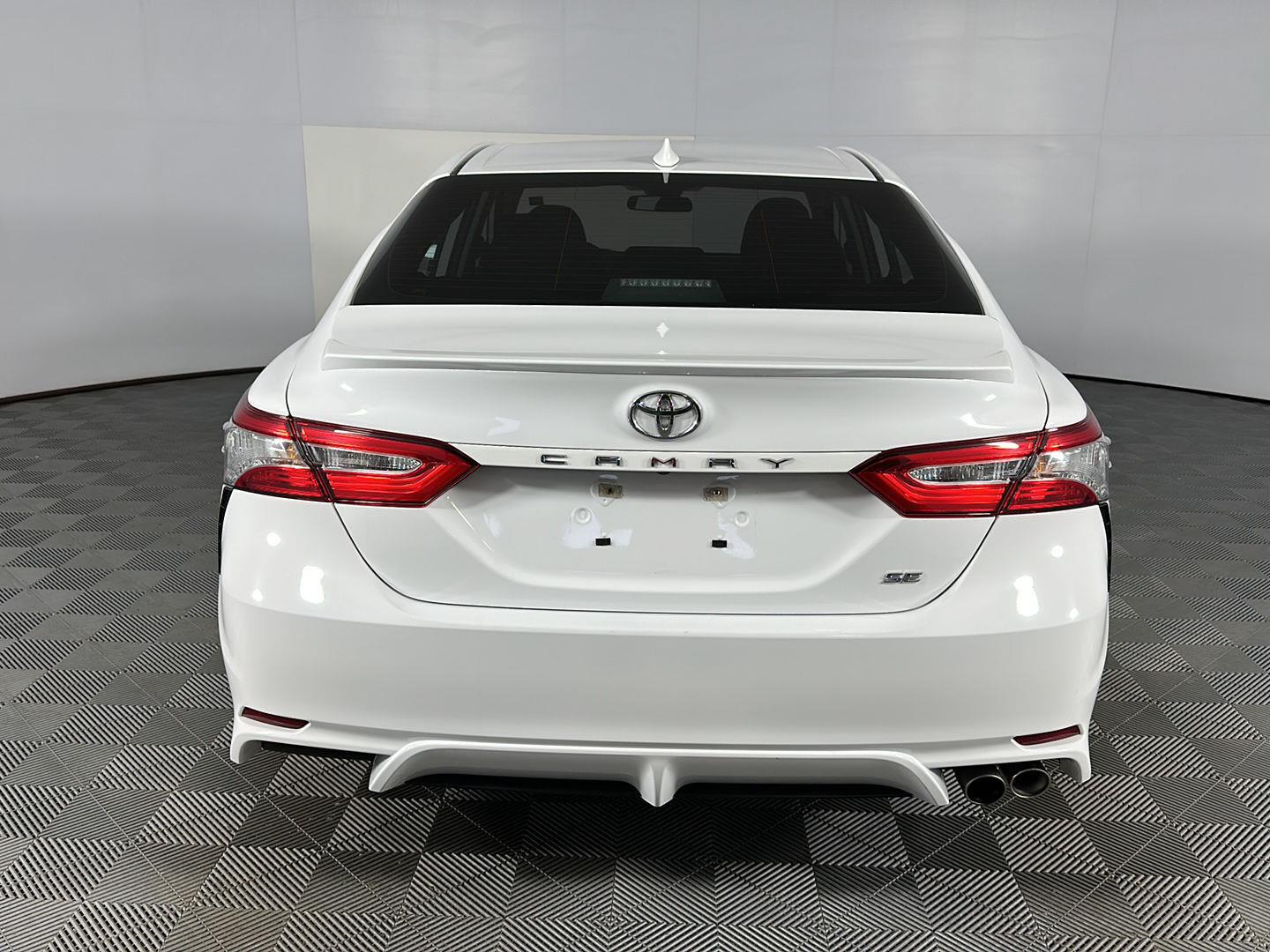 Used 2020 Super White Toyota SE image 6