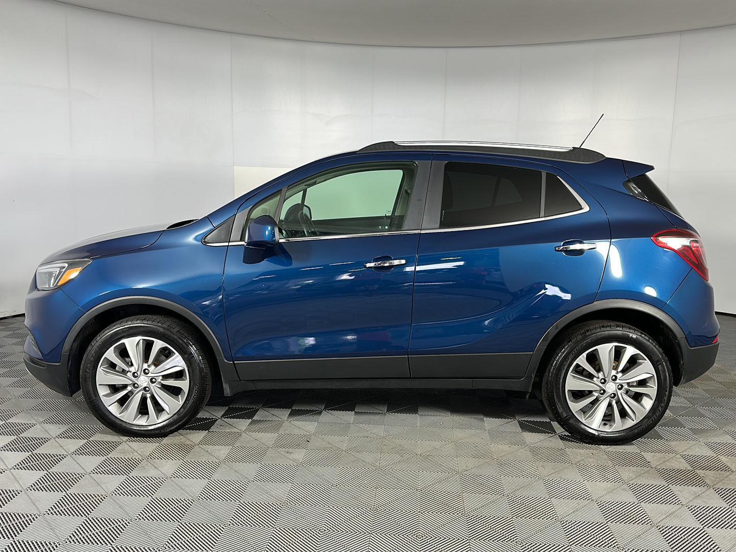 Used 2020 Deep Azure Metallic Buick Preferred image 5