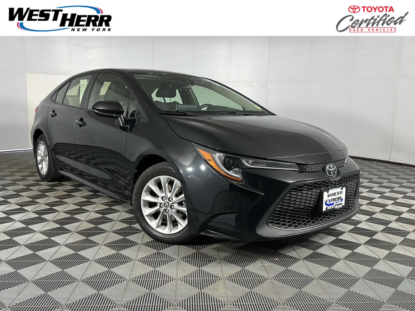 2021 Toyota Corolla LE FWD