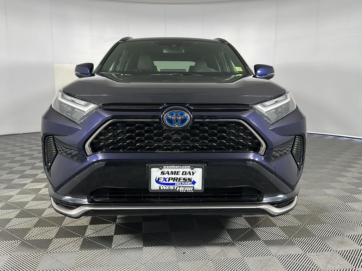 Certified Used 2023 Blueprint Toyota SE image 2