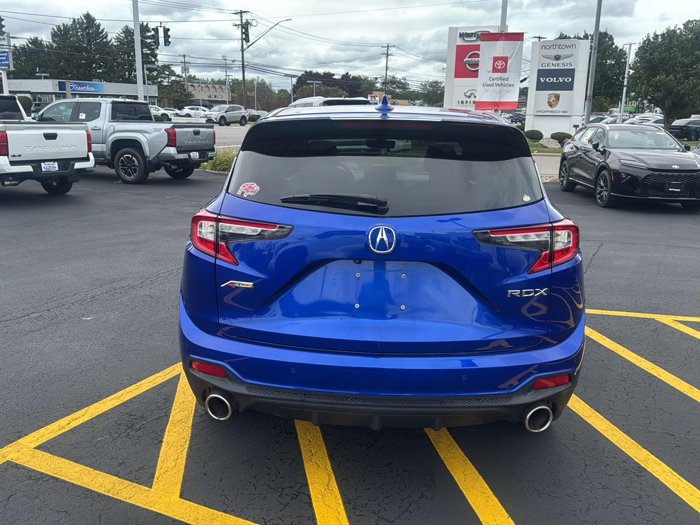 Used 2020 Apex Blue Pearl Acura w/A-SPEC image 5