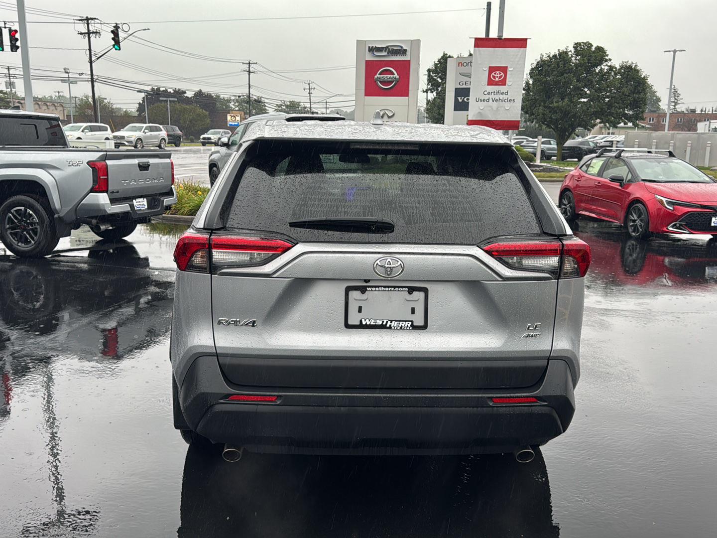 Certified Used 2023 Silver Sky Metallic Toyota LE image 5