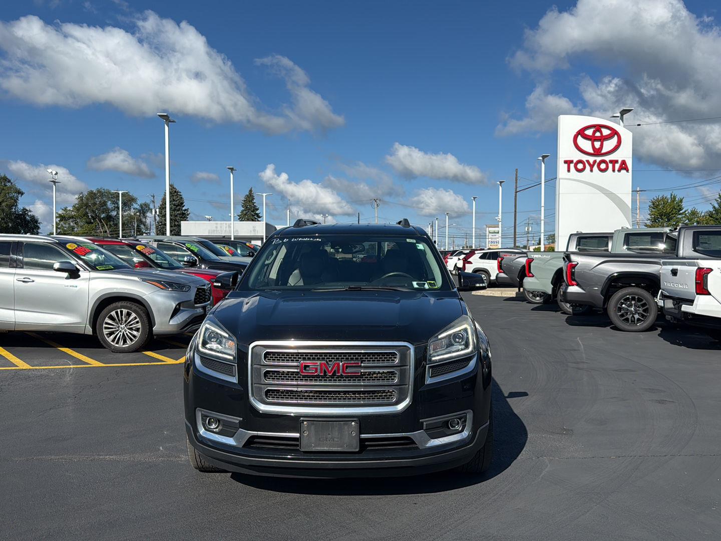 Used 2017 Ebony Twilight Metallic GMC Limited image 2