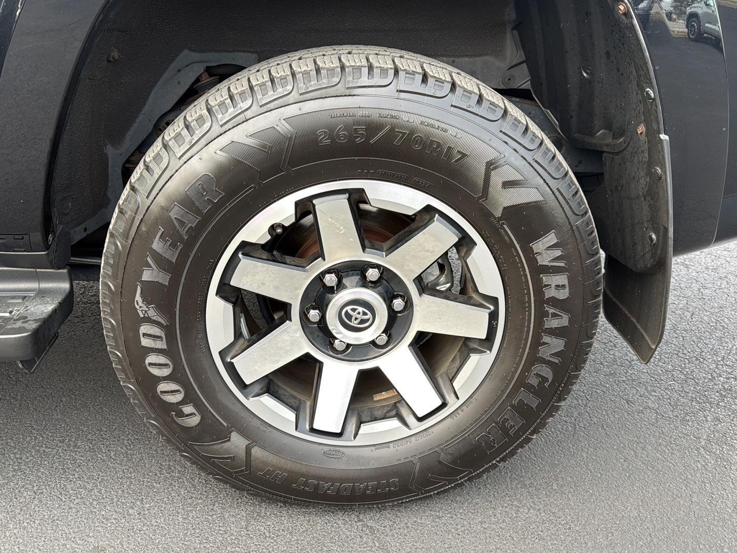 Used 2017 Midnight Black Metallic Toyota TRD Off-Road Premium image 10