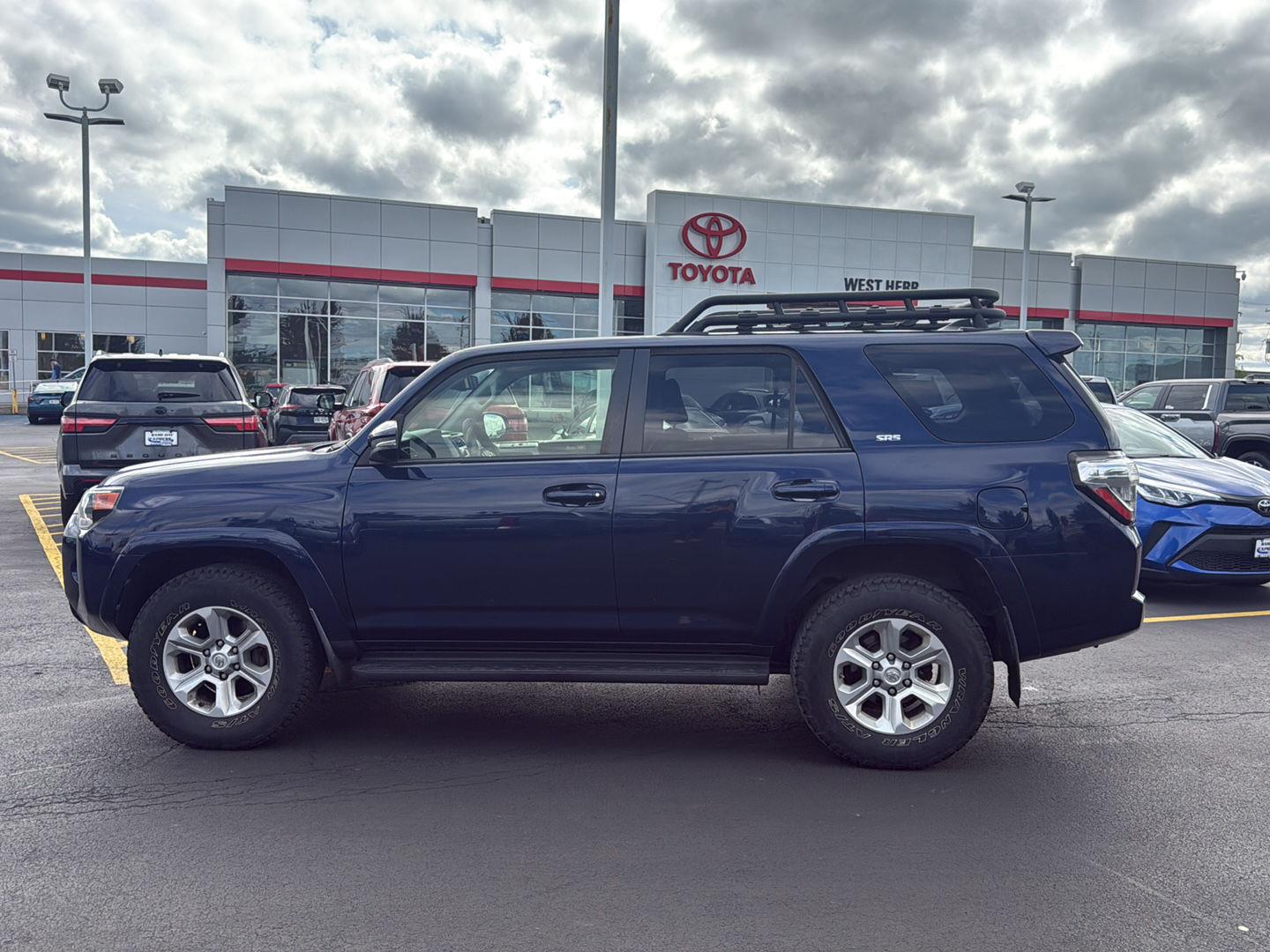 Used 2019 Nautical Blue Metallic Toyota Limited image 6