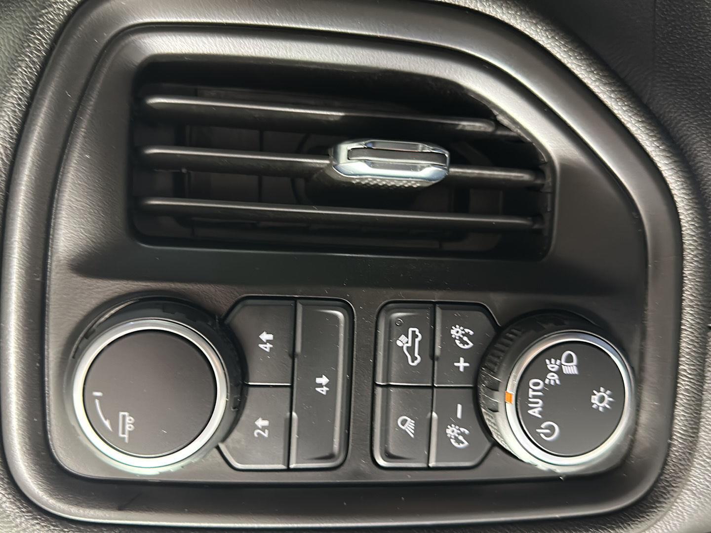 Used 2024 Sterling Gray Metallic Chevrolet Custom image 18