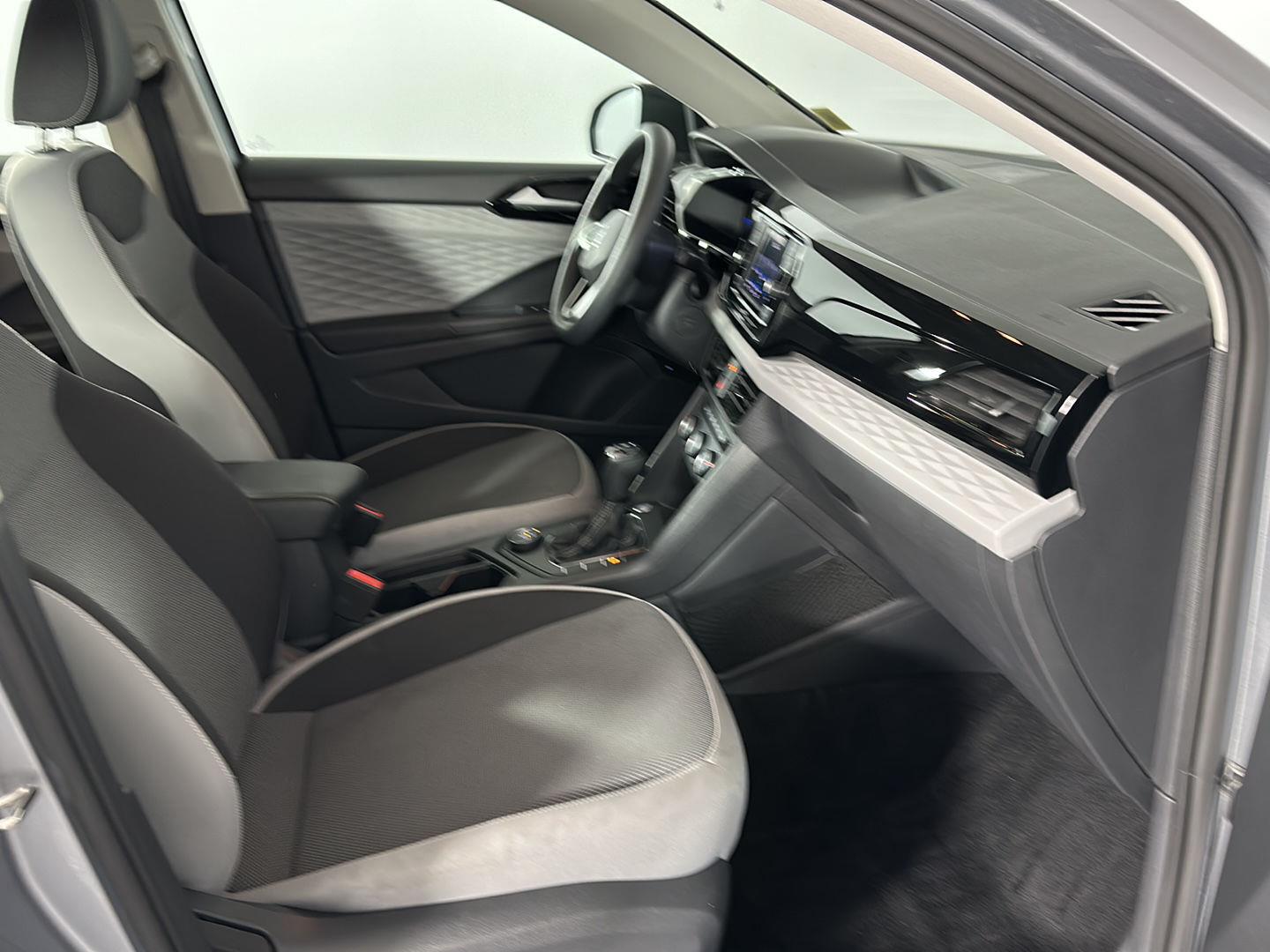 Used 2022 Pyrite Silver Metallic Volkswagen S image 23
