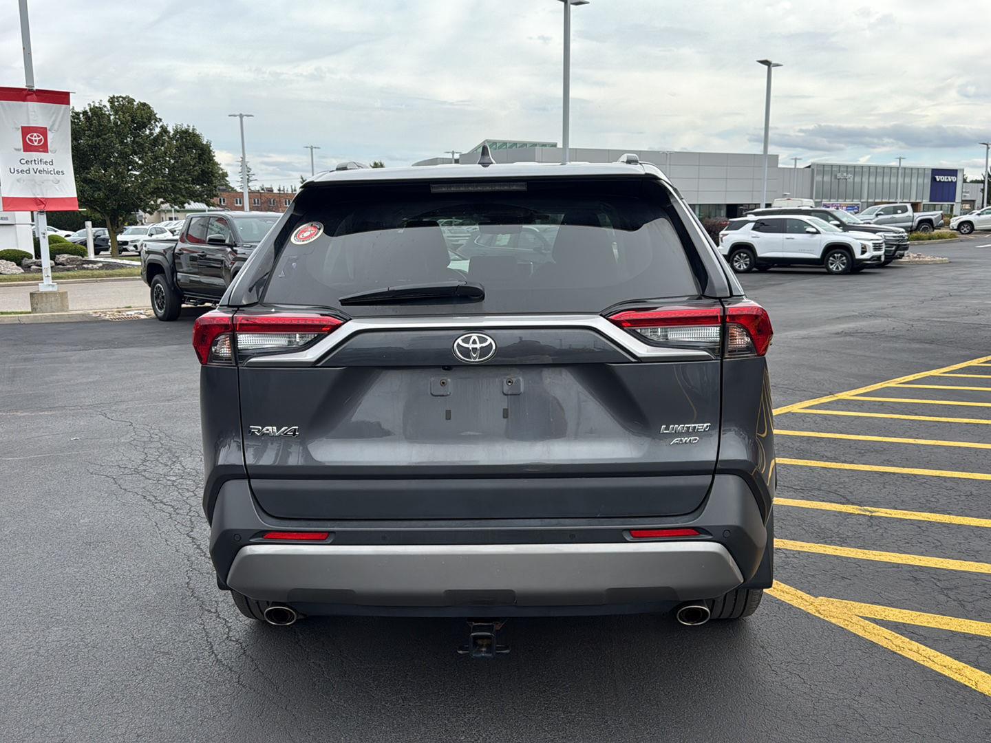 Certified Used 2022 Magnetic Gray Metallic Toyota Limited image 4