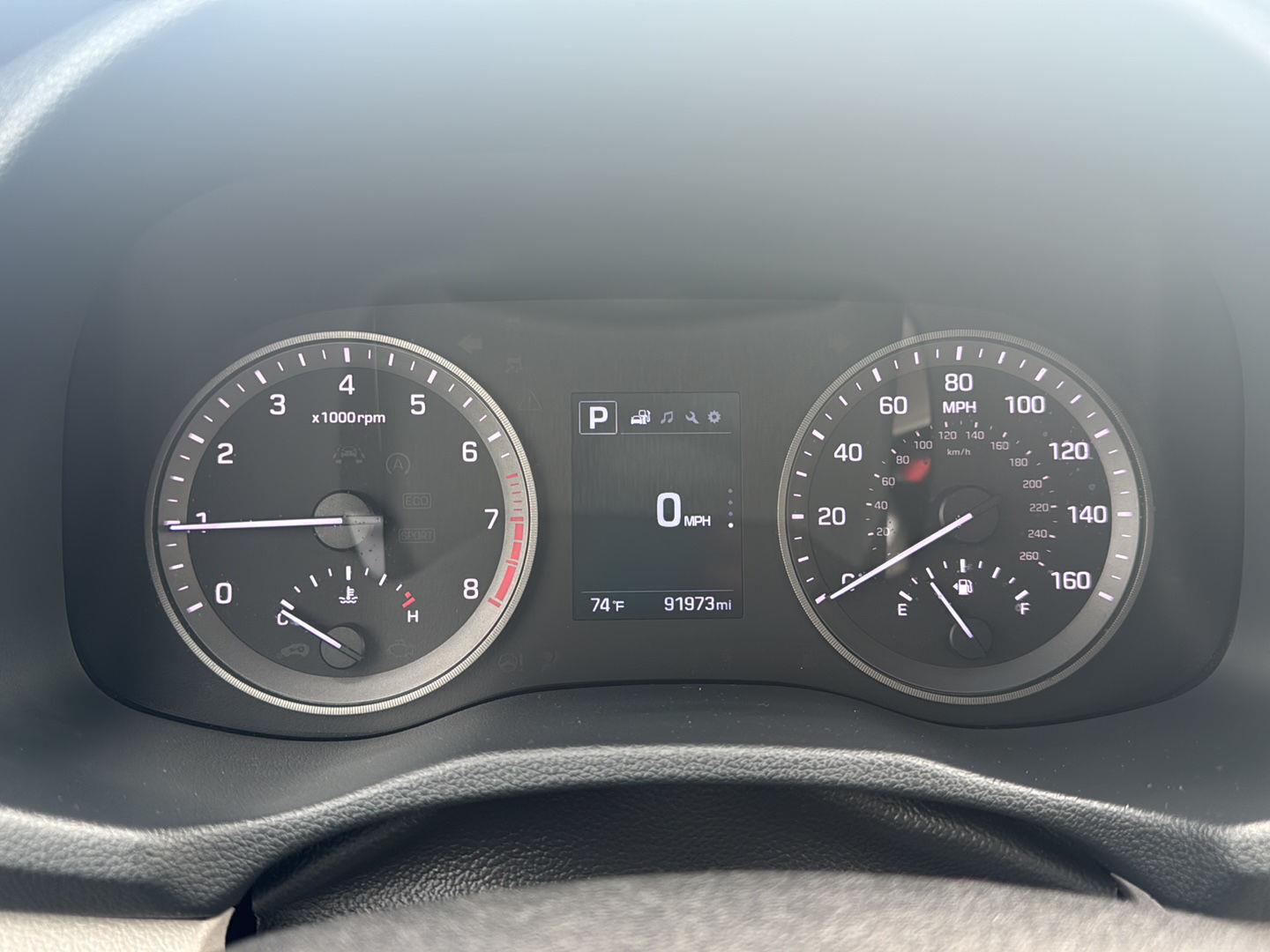 Used 2018 Coliseum Gray Hyundai Value image 10