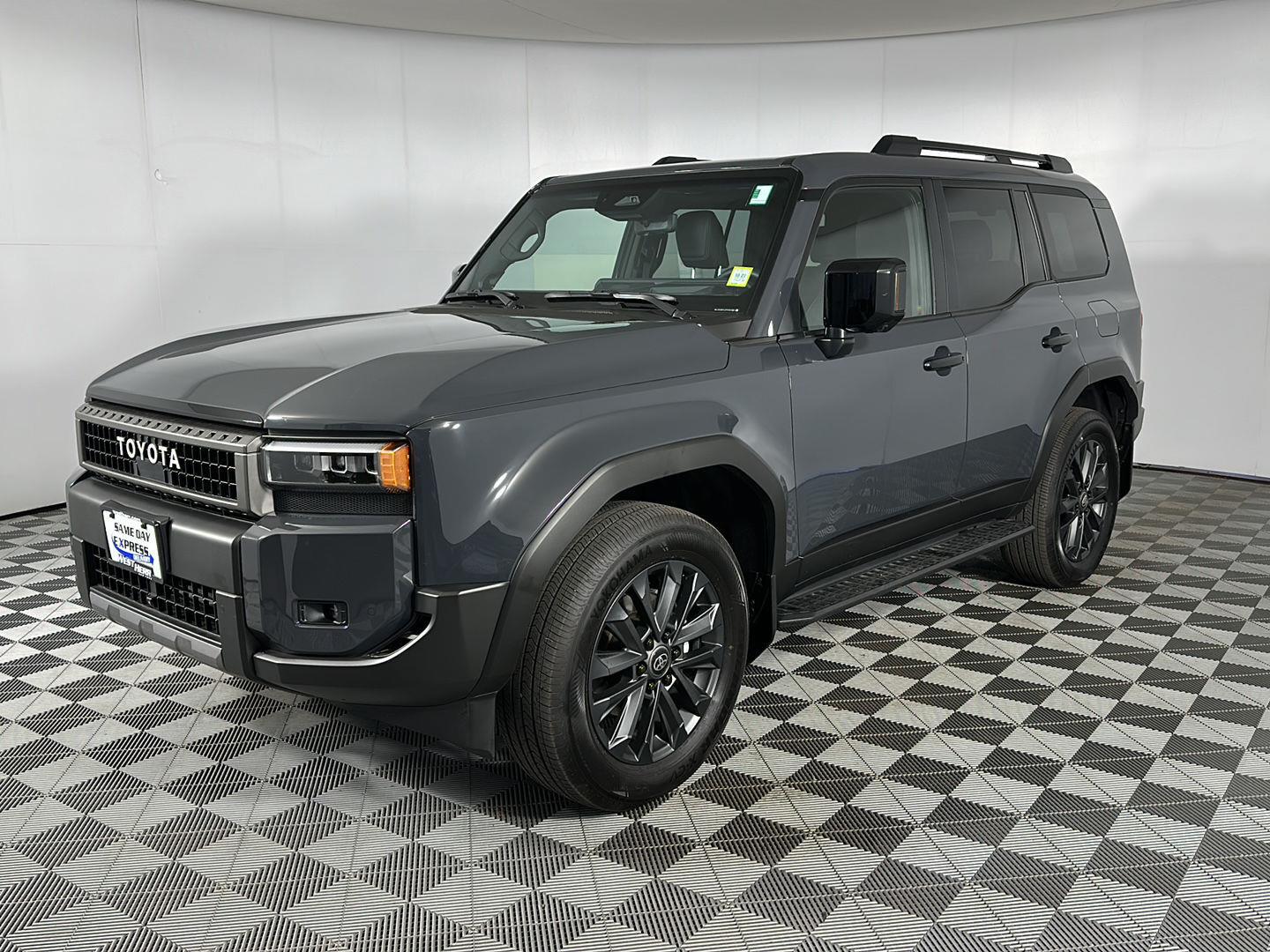 Used 2026 Underground Toyota Base image 3