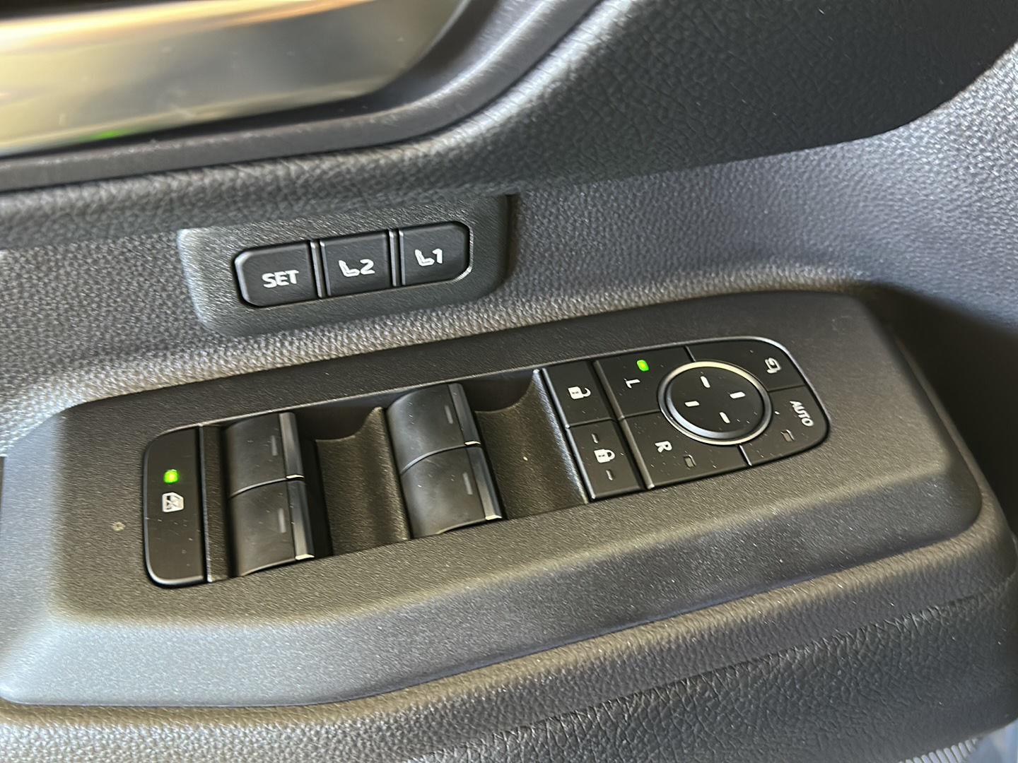 Used 2026 Underground Toyota Base image 12