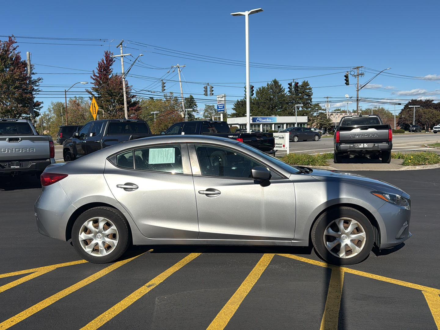 Used 2015 Liquid Silver Metallic Mazda i Sport image 2