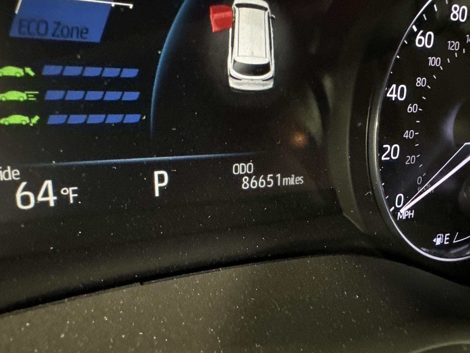 Used 2022 Windchill Pearl Toyota Platinum 7-Passenger image 15