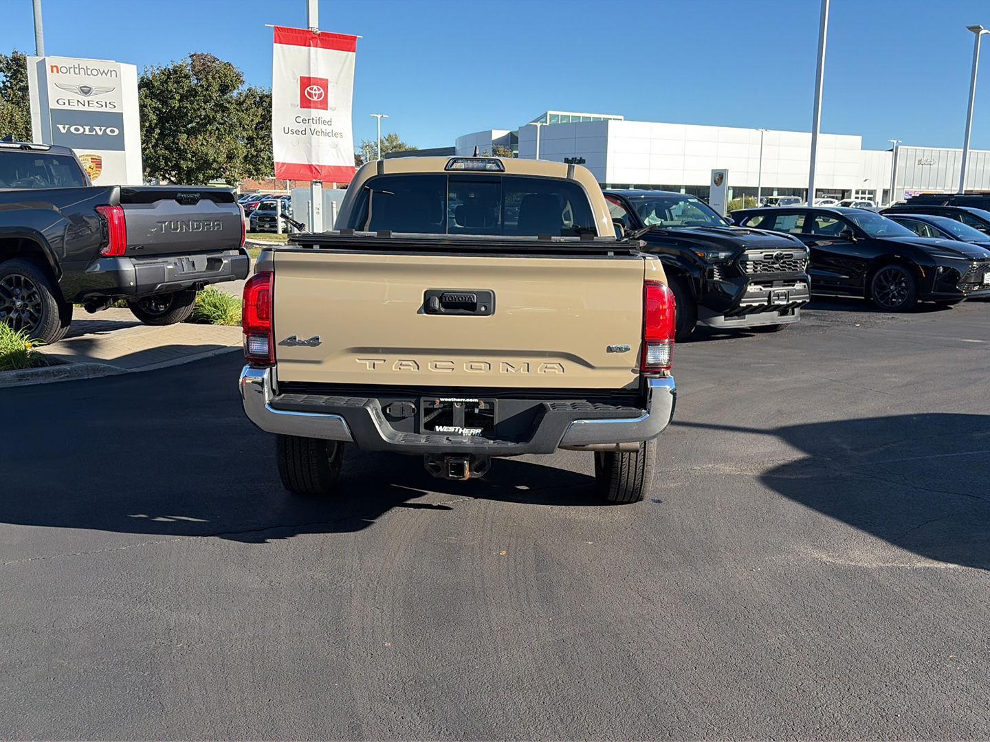 Used 2019 Quicksand Toyota SR5 V6 image 4