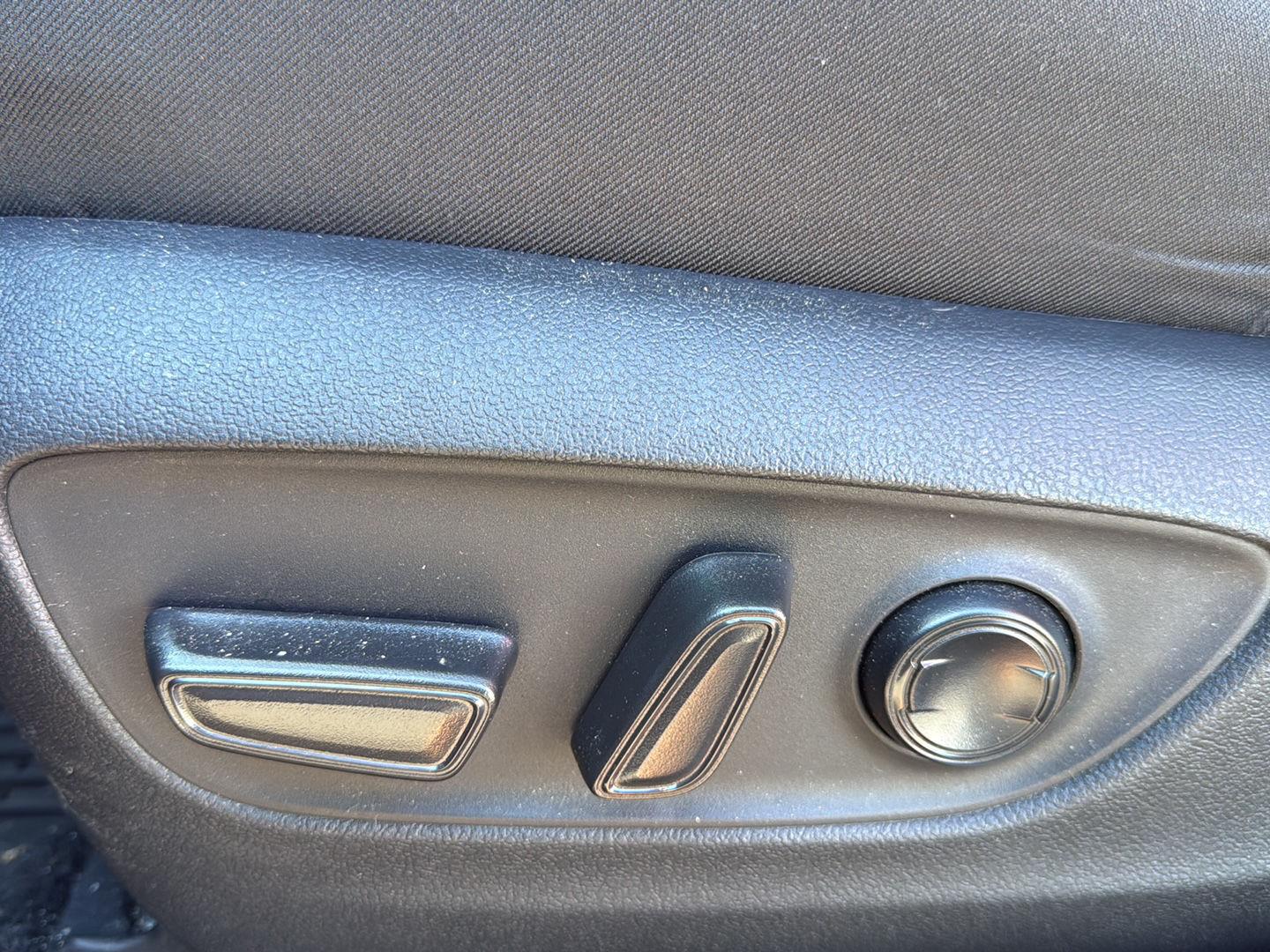 Certified Used 2025 Ruby Flare Pearl Toyota XLE image 9