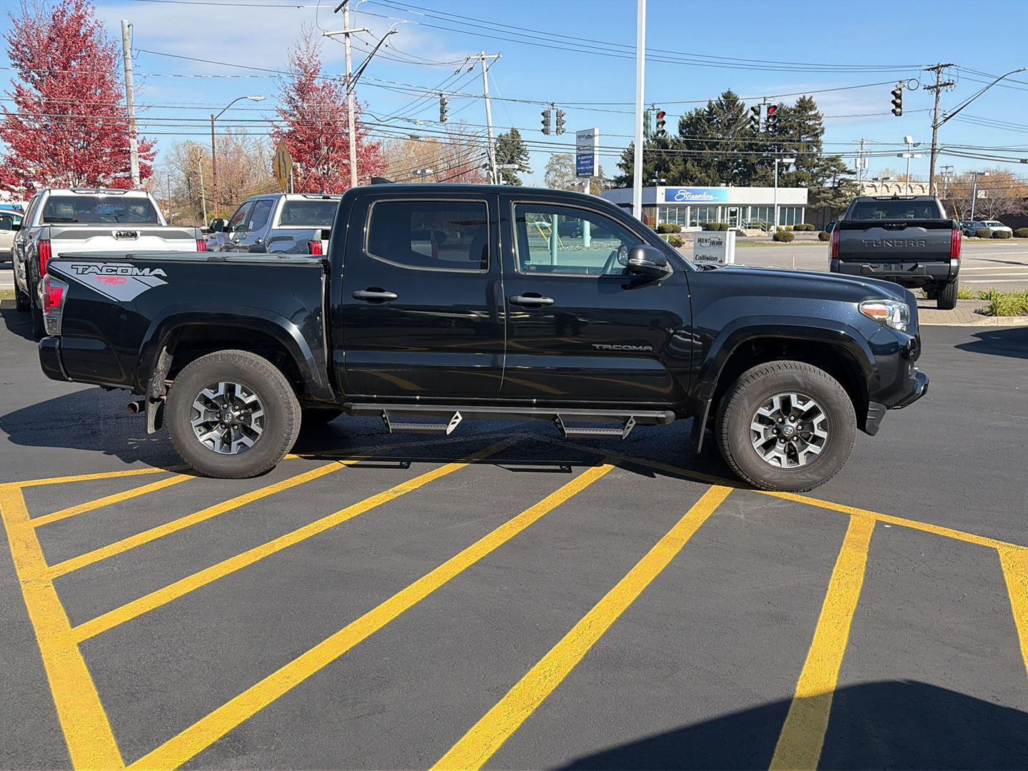 Used 2019 Midnight Black Metallic Toyota Limited image 2