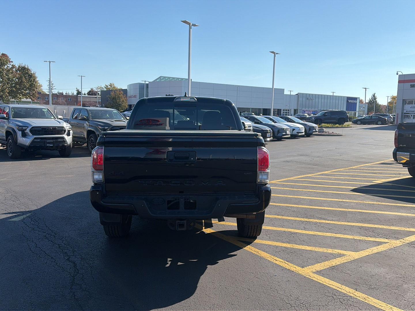 Used 2019 Midnight Black Metallic Toyota Limited image 4