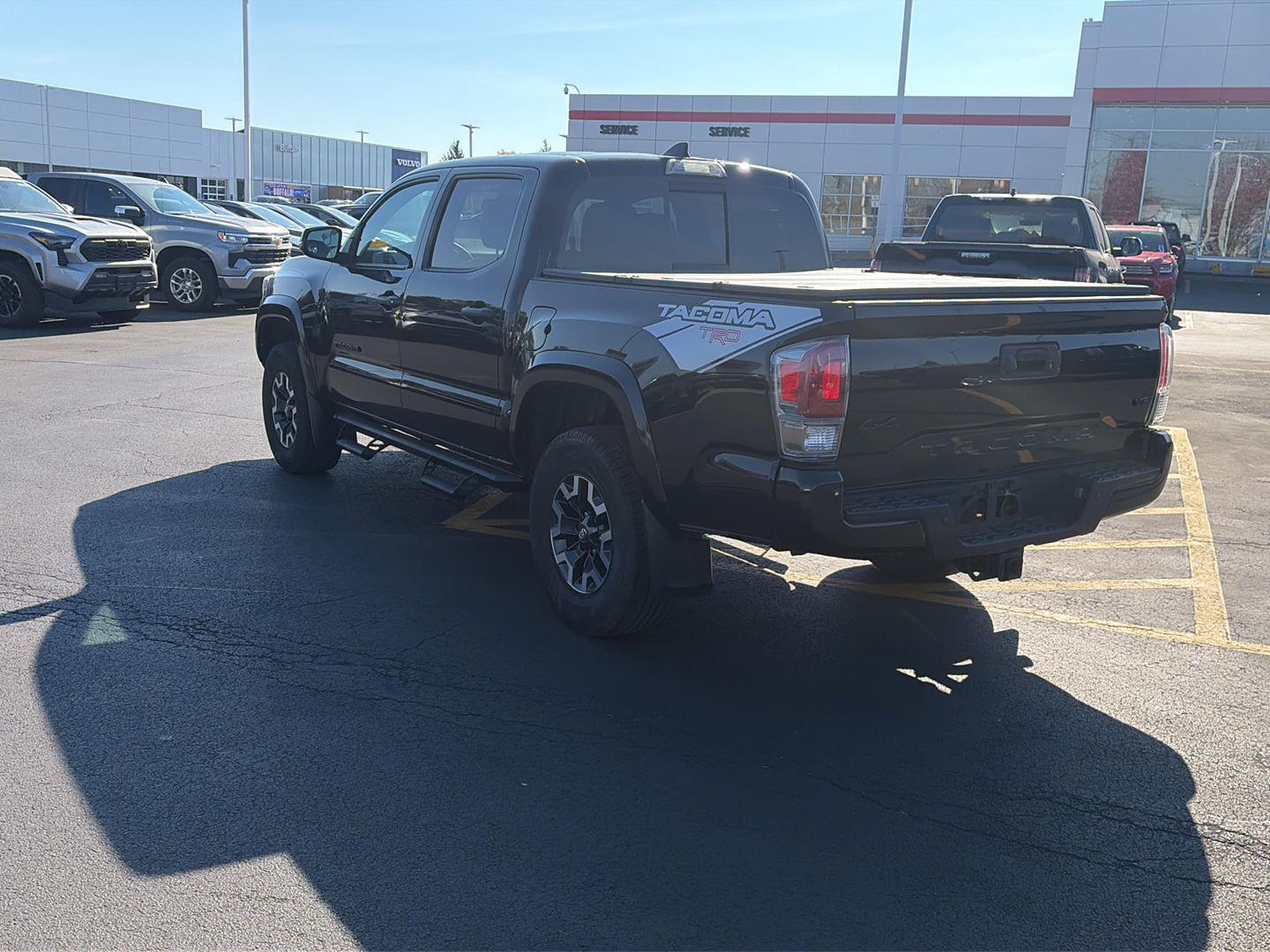 Used 2019 Midnight Black Metallic Toyota Limited image 5