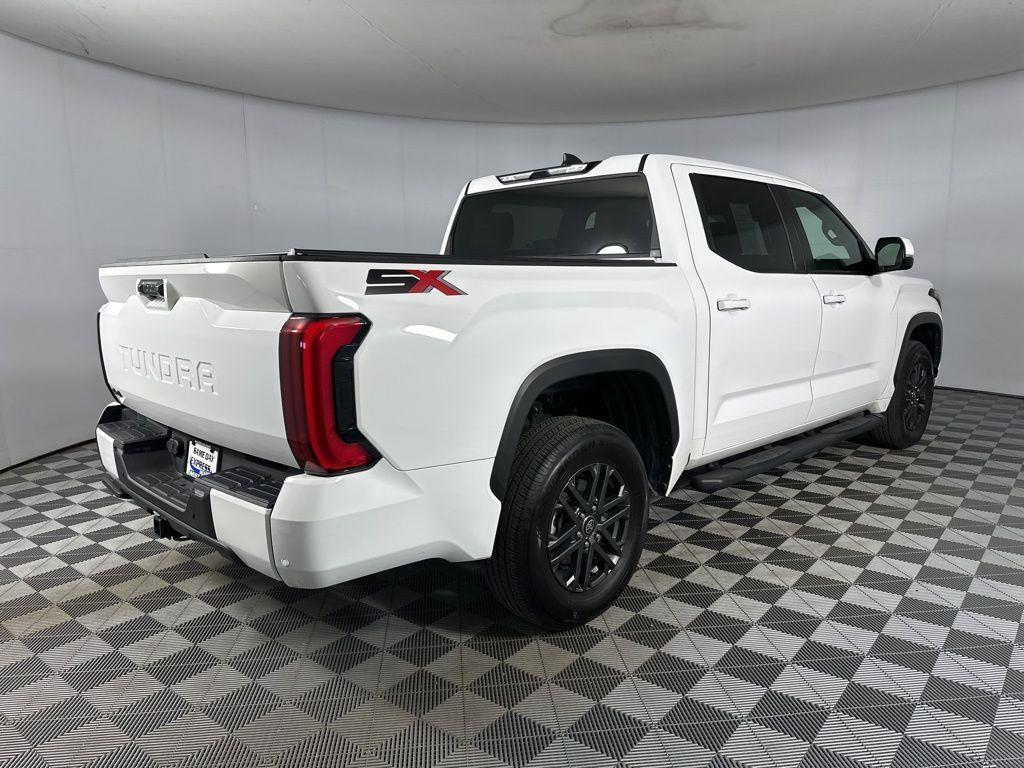 Used 2025 Ice Toyota SR5 image 9