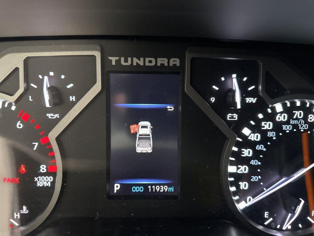 Used 2025 Ice Toyota SR5 image 17
