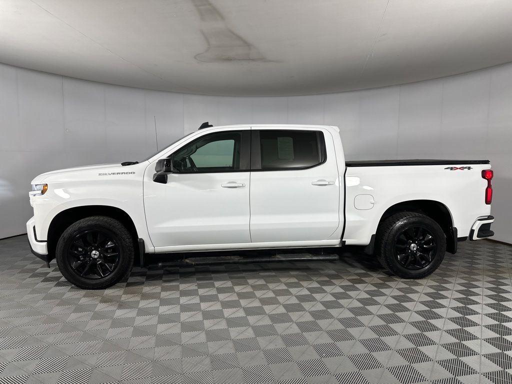 Used 2019 Summit White Chevrolet RST image 6