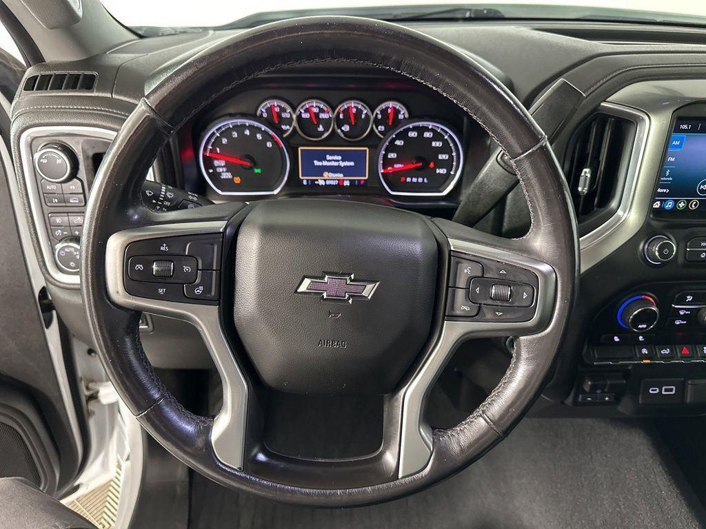 Used 2019 Summit White Chevrolet RST image 15