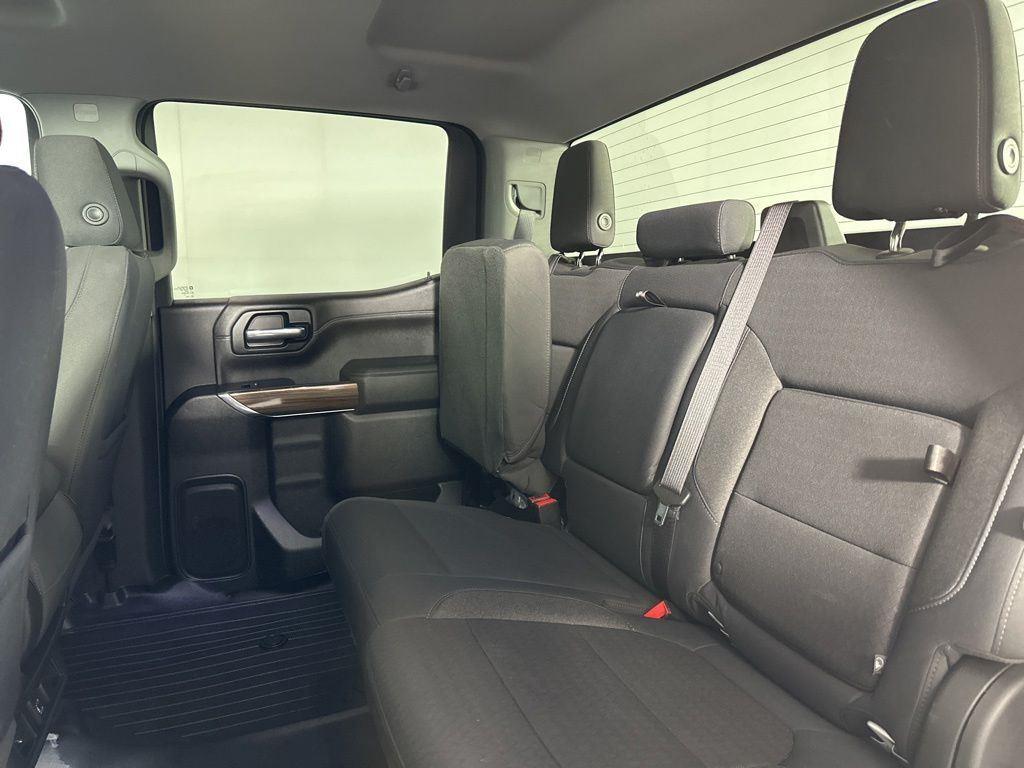 Used 2019 Summit White Chevrolet RST image 24