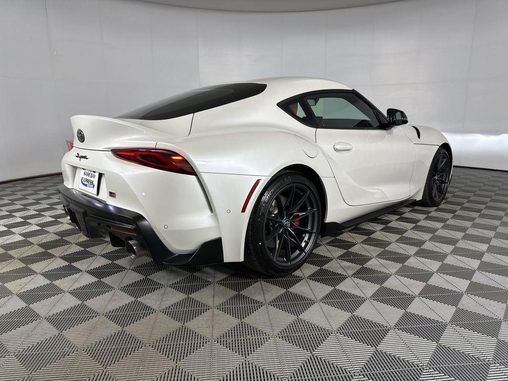 Certified Used 2026 Absolute Zero Toyota 3.0 Premium image 8