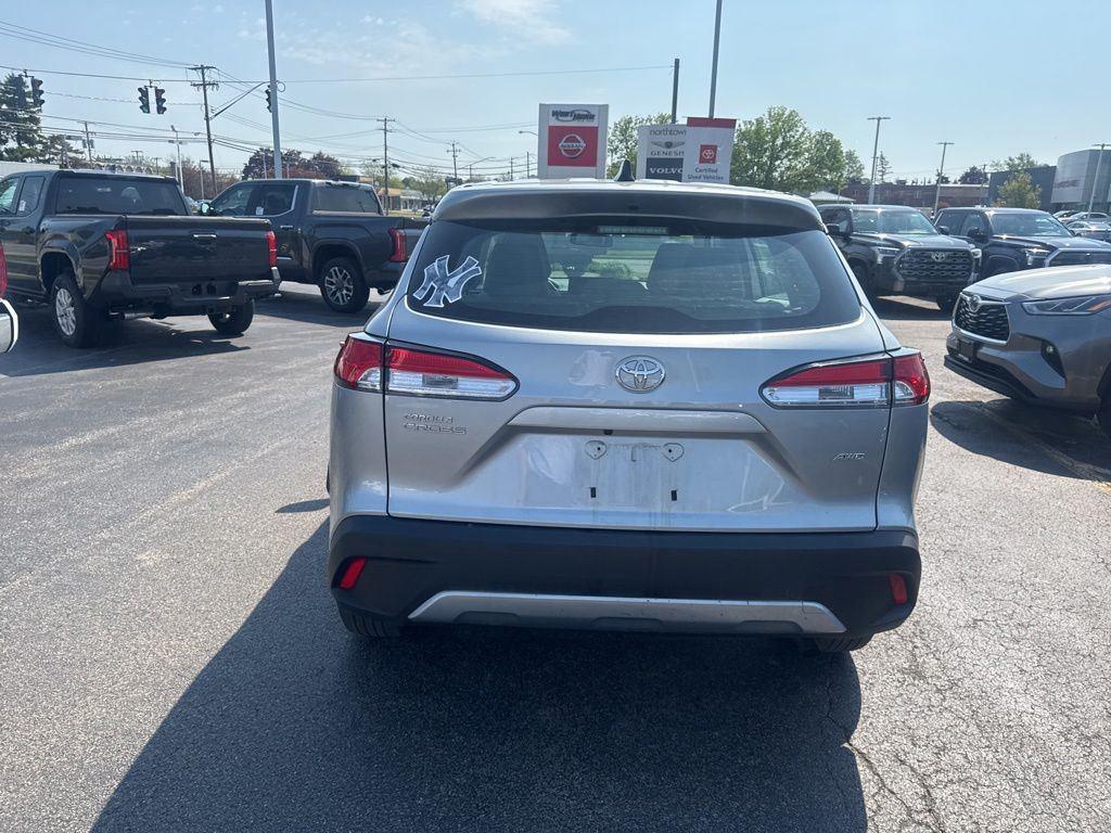 Certified Used 2022 Silver Toyota L image 6