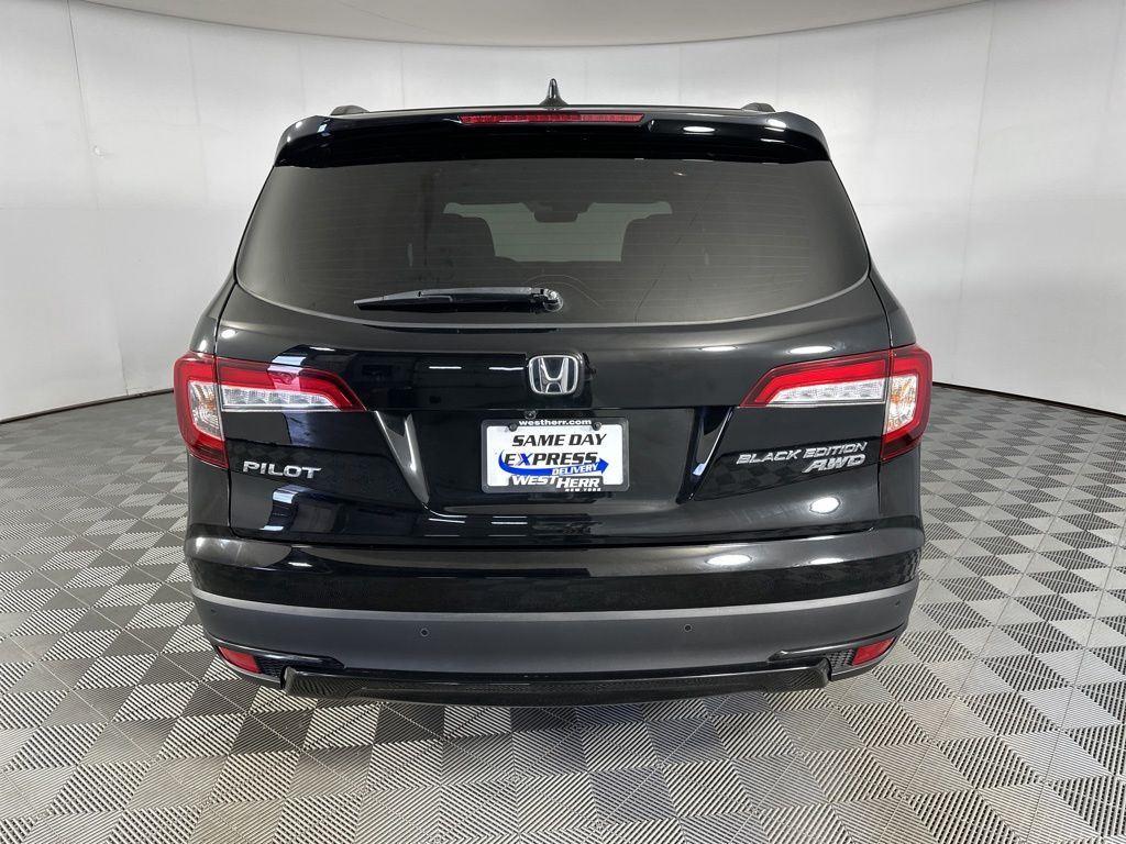 Used 2022 Crystal Black Pearl Honda Black Edition image 8