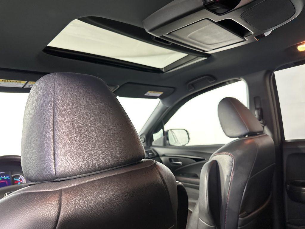 Used 2022 Crystal Black Pearl Honda Black Edition image 24