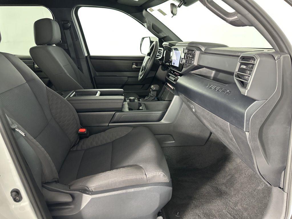 Used 2025 Ice Toyota SR5 image 25