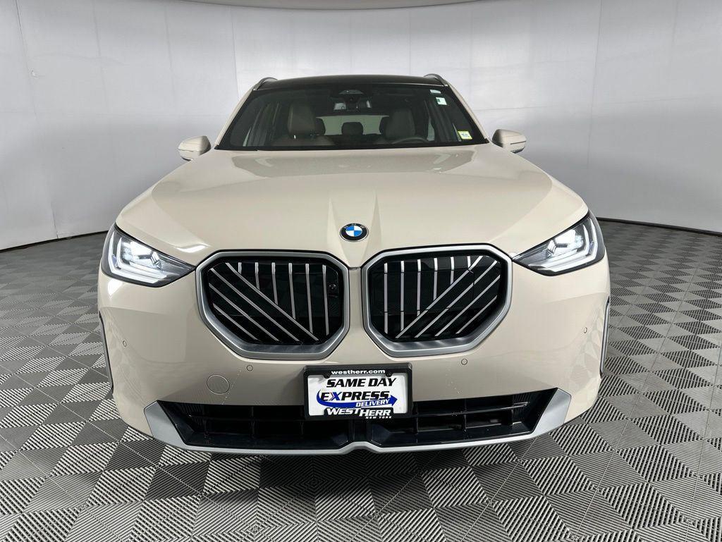 Used 2026 Gray Metallic BMW 30 xDrive image 4