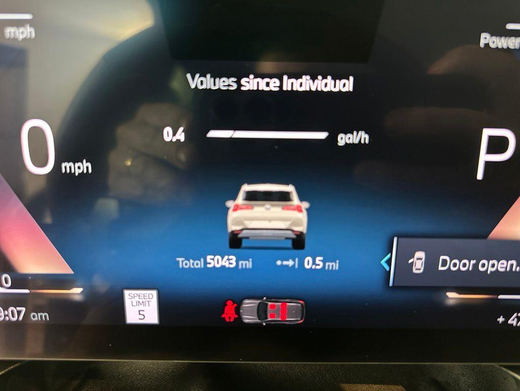Used 2026 Gray Metallic BMW 30 xDrive image 17