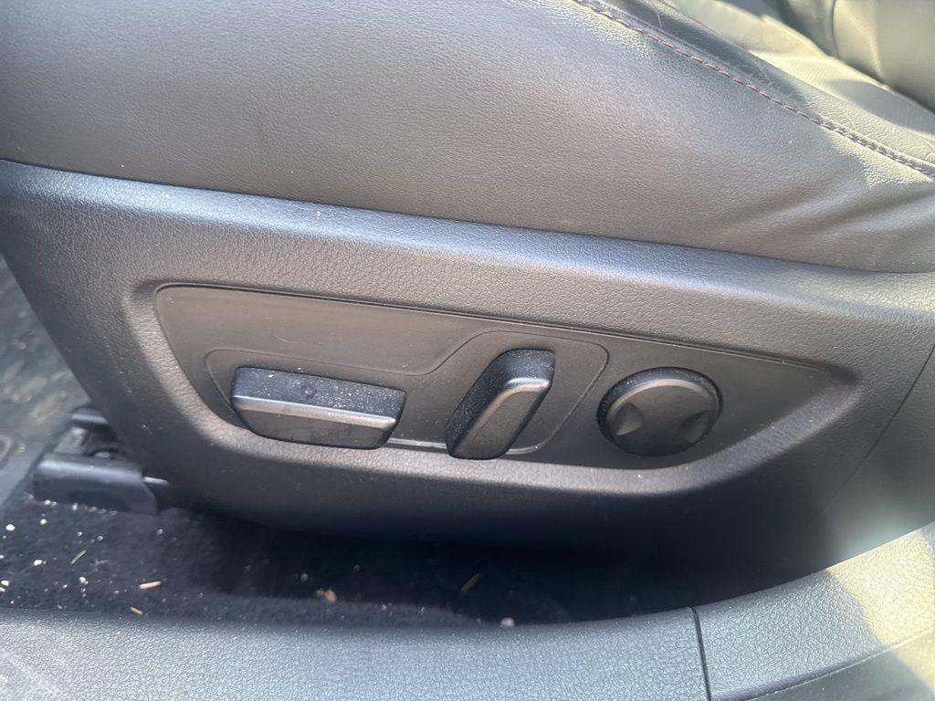 Used 2021 Jet Black Mazda Premium image 9