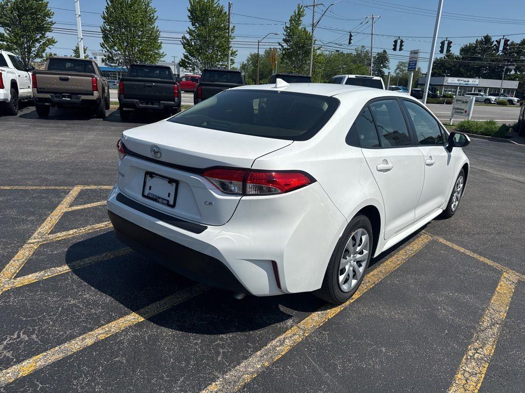 Certified Used 2023 Ice Toyota LE image 7
