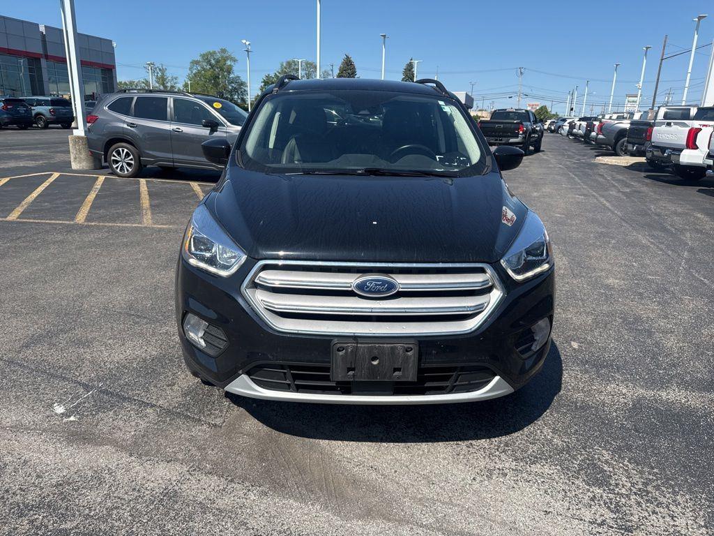 Used 2019 Black Metallic Ford SEL image 4