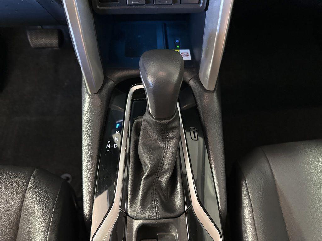 Certified Used 2022 Silver Toyota XLE image 21