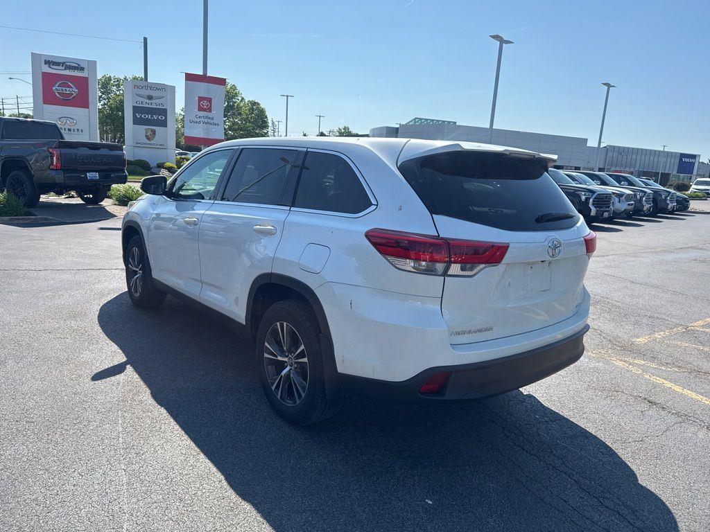 Used 2019 Blizzard Pearl Toyota LE image 6