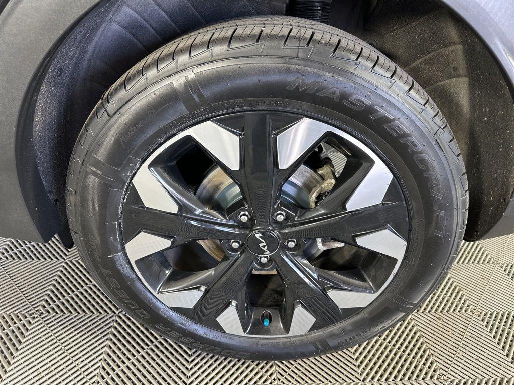 Used 2023 Ebony Black Kia X-Line image 11