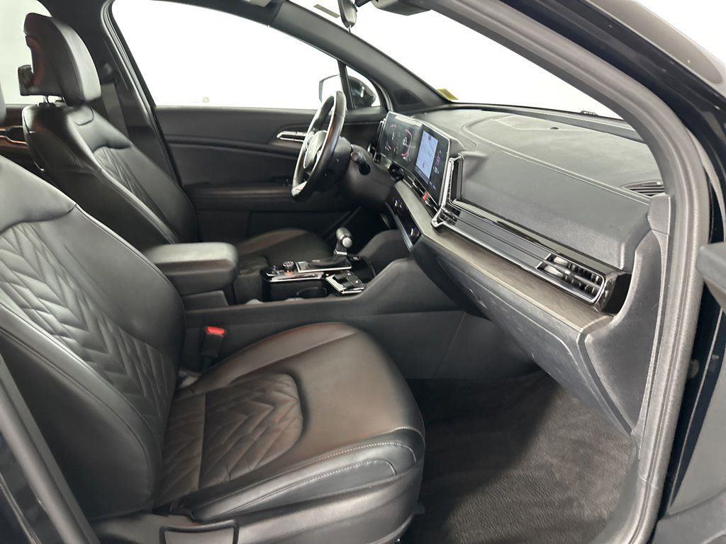 Used 2023 Ebony Black Kia X-Line image 28