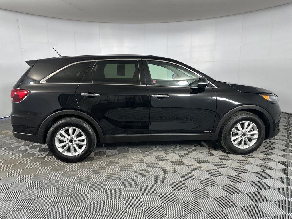 Used 2019 Ebony Black Kia LX image 10