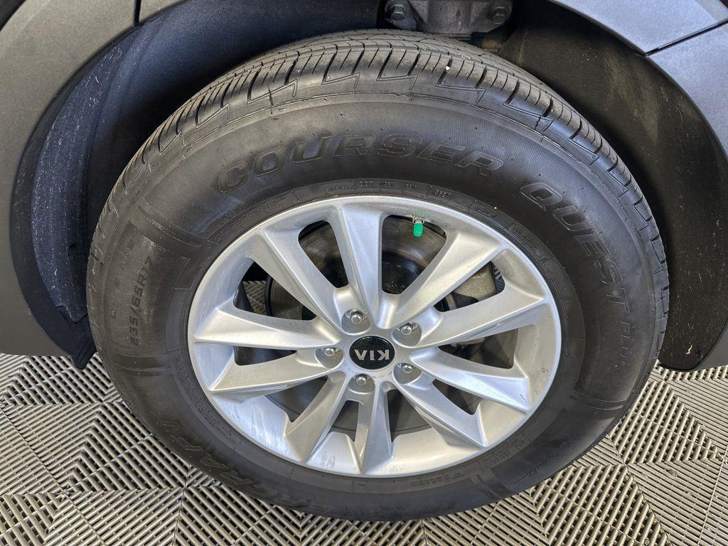 Used 2019 Ebony Black Kia LX image 11