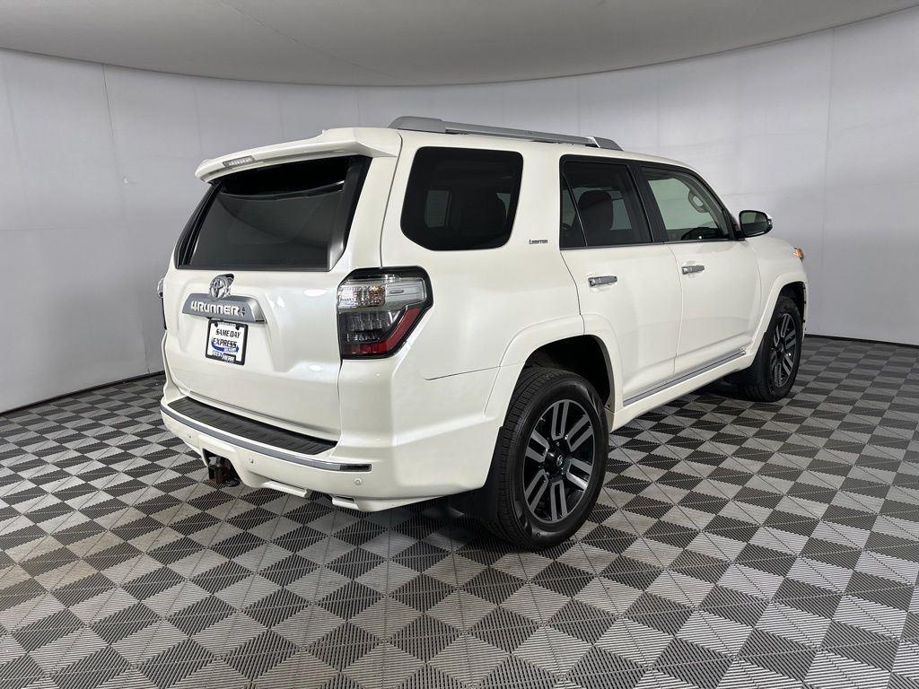Used 2020 Blizzard Pearl Toyota Limited image 9