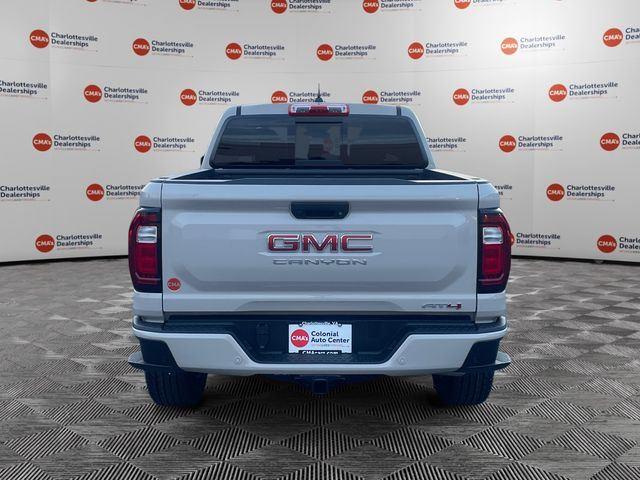 View vehicle photo 4