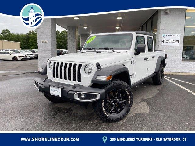 Bright White Clearcoat 2023 Jeep Gladiator Pickup Truck Four-Wheel Drive 8-Speed Automatic