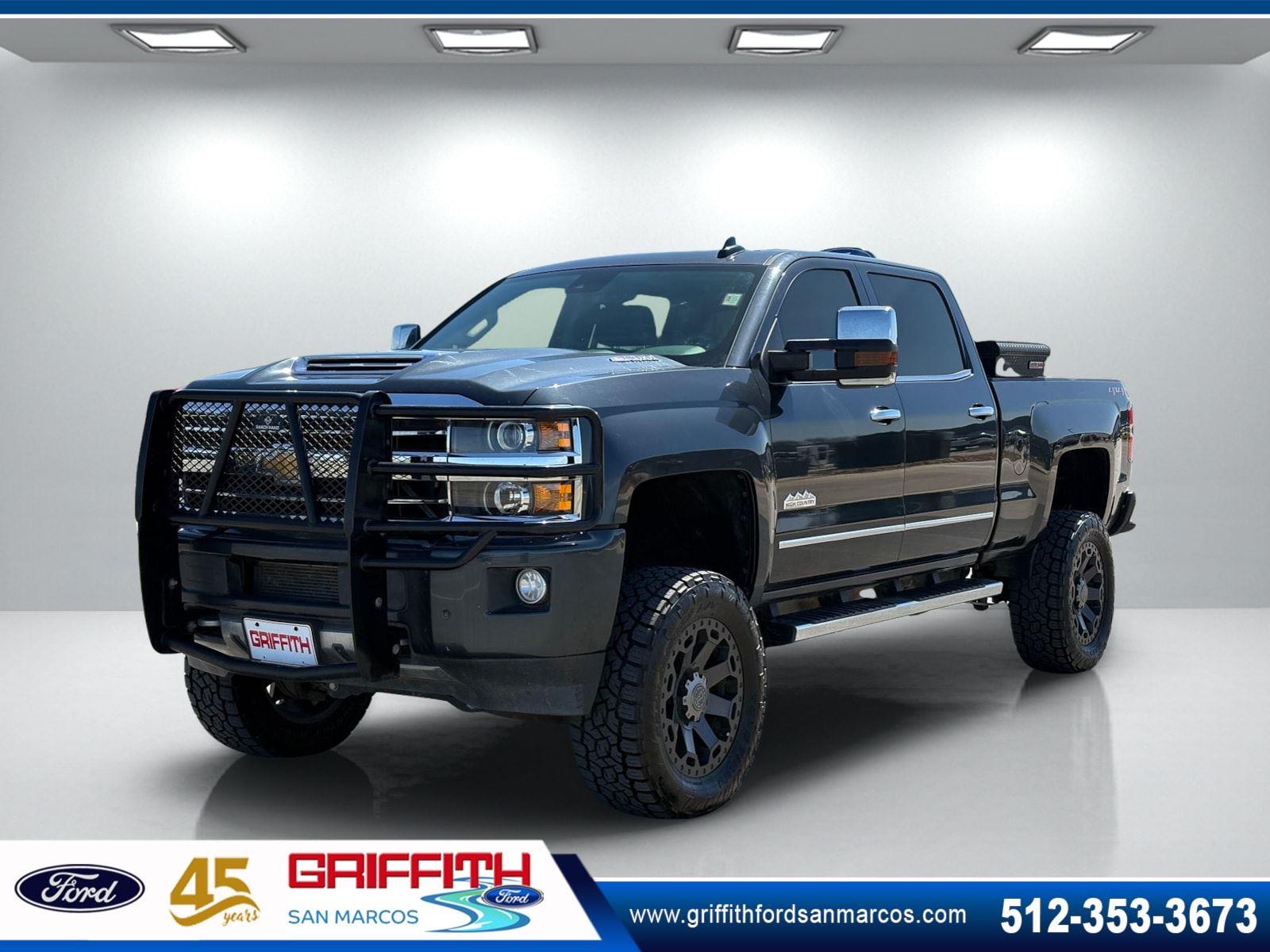 2018 Chevrolet Silverado 2500HD High Country Crew Cab 4WD